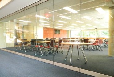 Hamilton_College_Burke_Library_from_outside_looking_at_full_view_of__room_346463