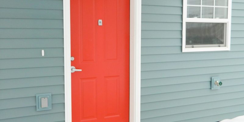 Island Apts front door